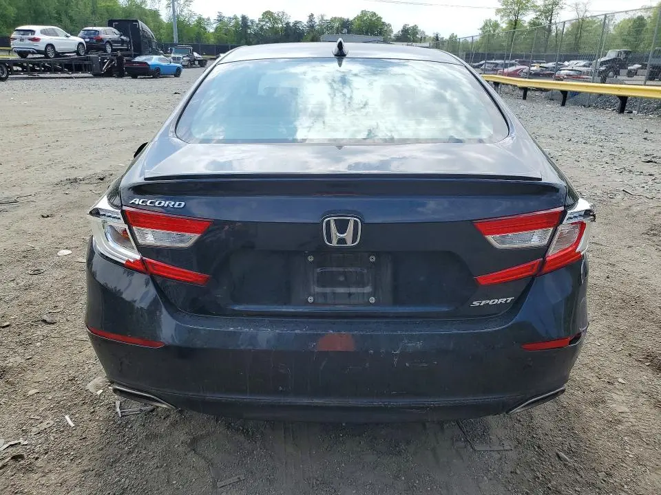 2022 HONDA ACCORD SPORT  