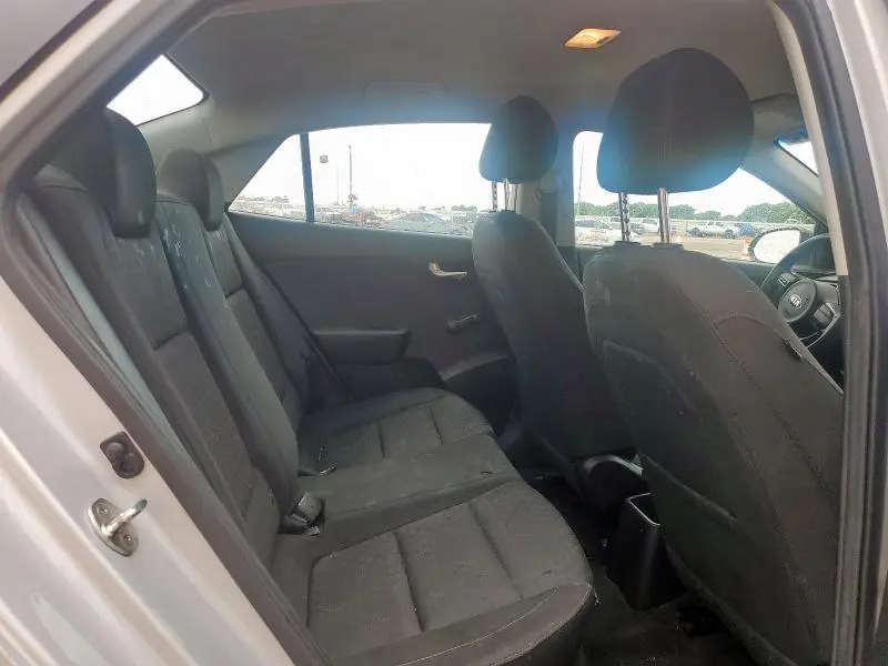 2018 KIA RIO LX  