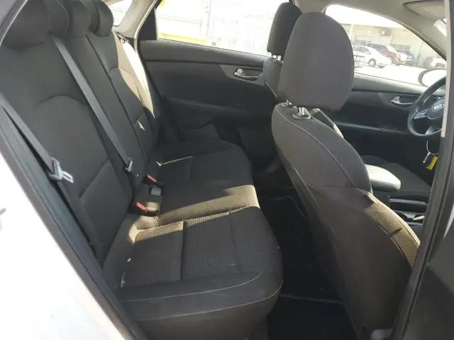 2019 KIA FORTE FE