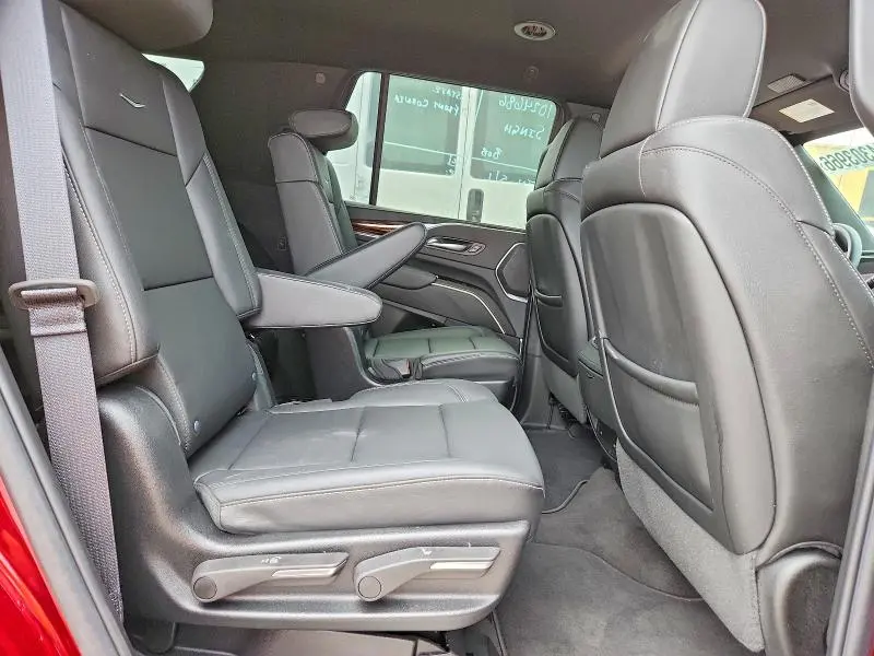 2023 CADILLAC ESCALADE LUXURY  