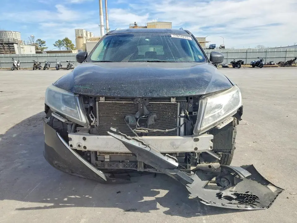 2014 NISSAN PATHFINDER S  