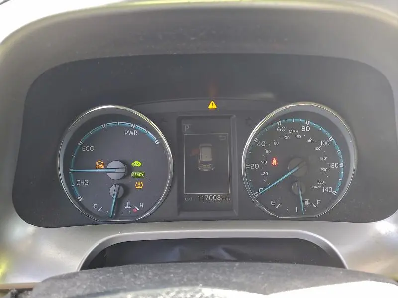 2018 TOYOTA RAV4 HV LE  