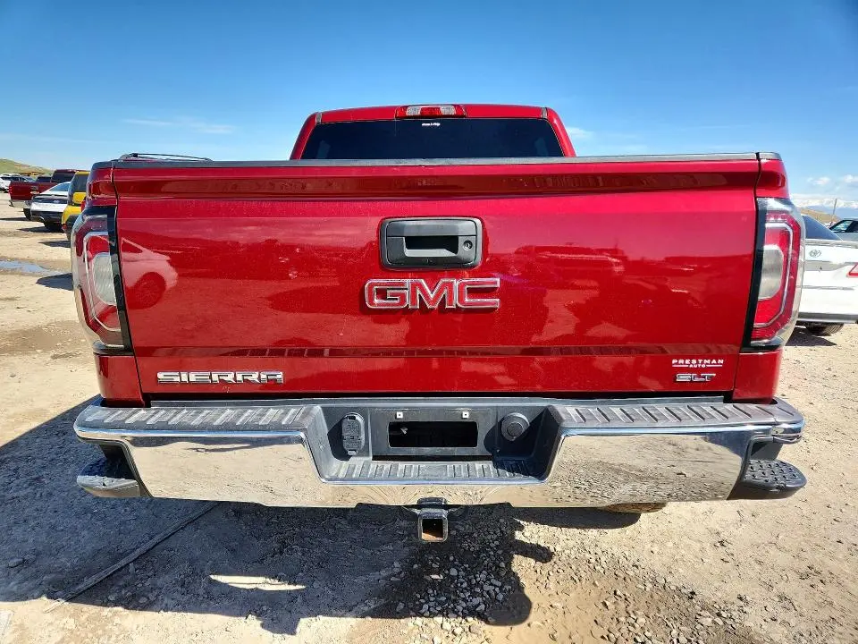 2018 GMC SIERRA K1500 SLT  