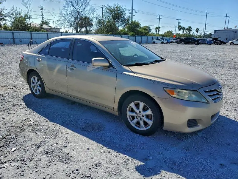 2011 TOYOTA CAMRY   