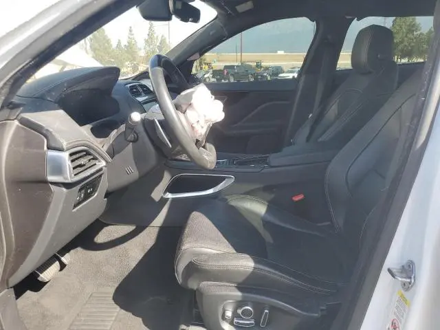 2019 JAGUAR F-PACE R - SPORT  