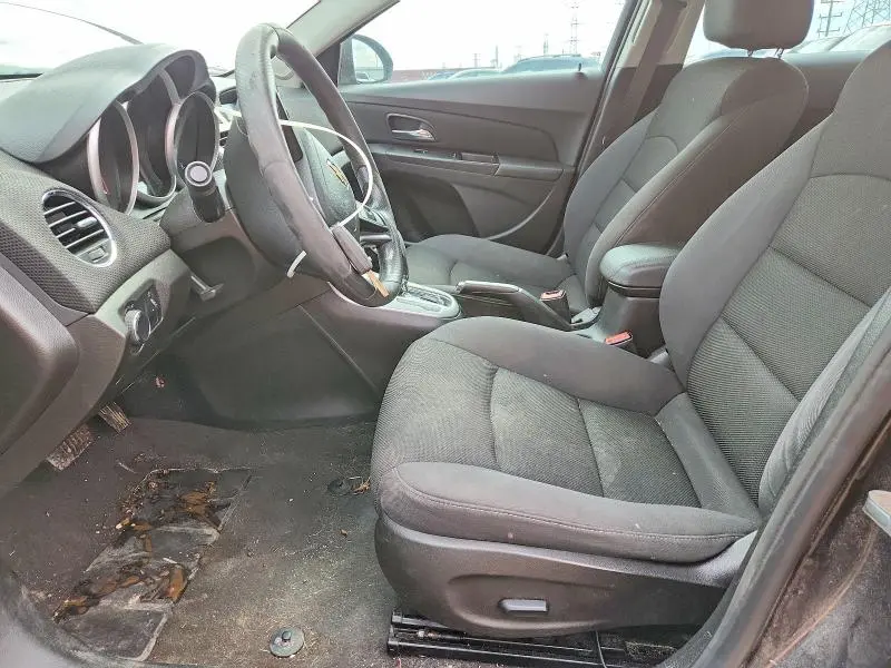 2015 CHEVROLET CRUZE LT  