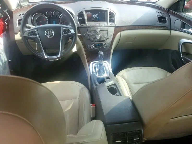 2013 BUICK REGAL   