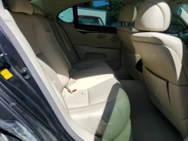 2010 LEXUS LS 460  