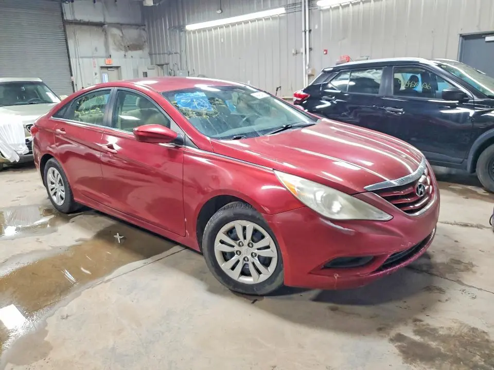 2011 HYUNDAI SONATA GLS  