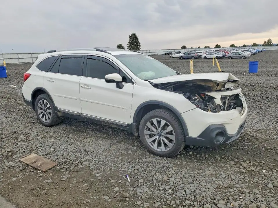 2018 SUBARU OUTBACK TOURING  