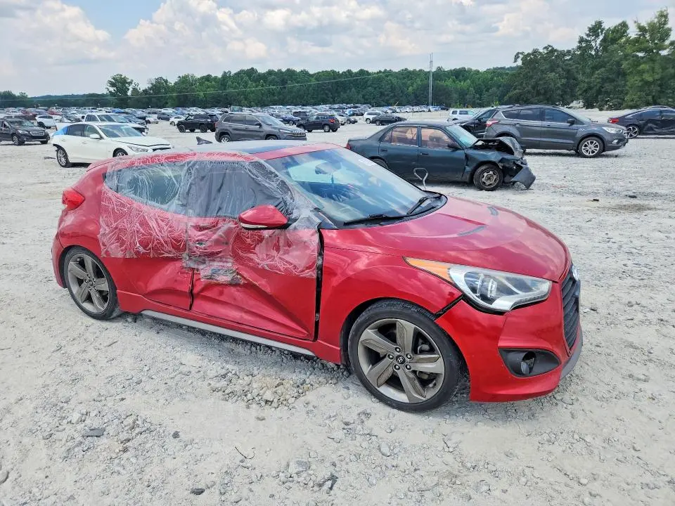 2013 HYUNDAI VELOSTER T   