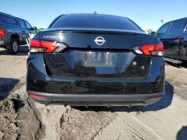 2024 NISSAN VERSA S  