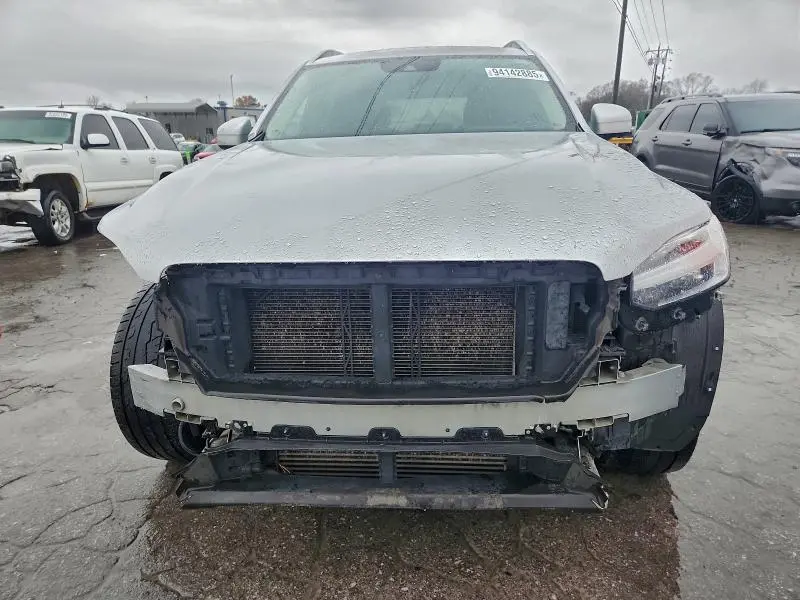 2018 VOLVO XC90 T6  