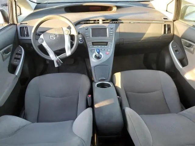 2015 TOYOTA PRIUS   
