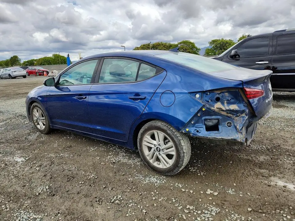 2020 HYUNDAI ELANTRA SEL  