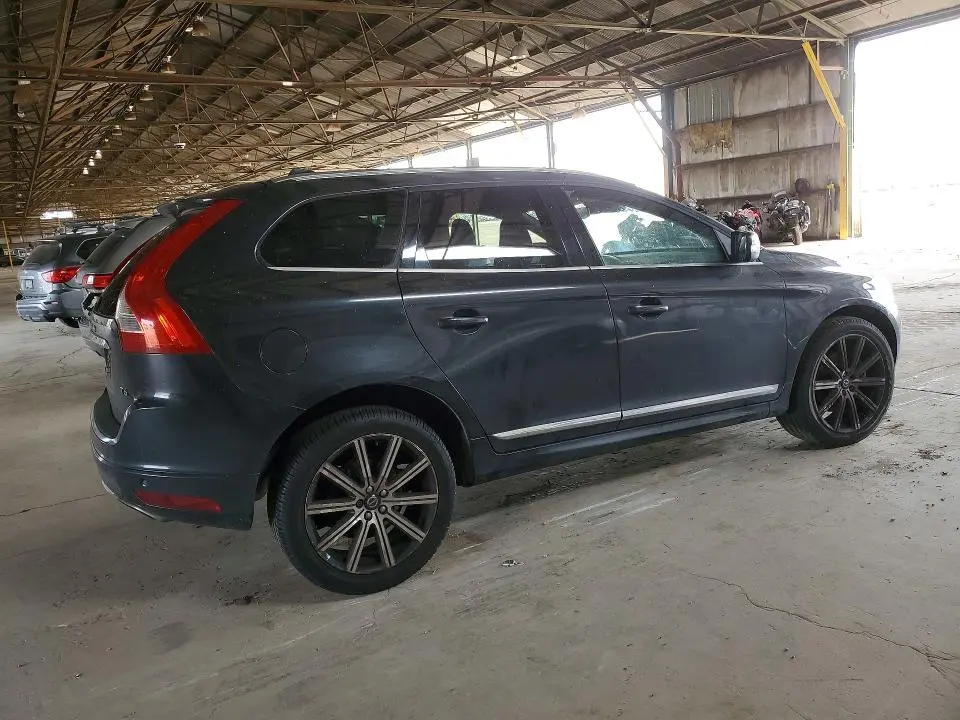2016 VOLVO XC60 T6 PREMIER  