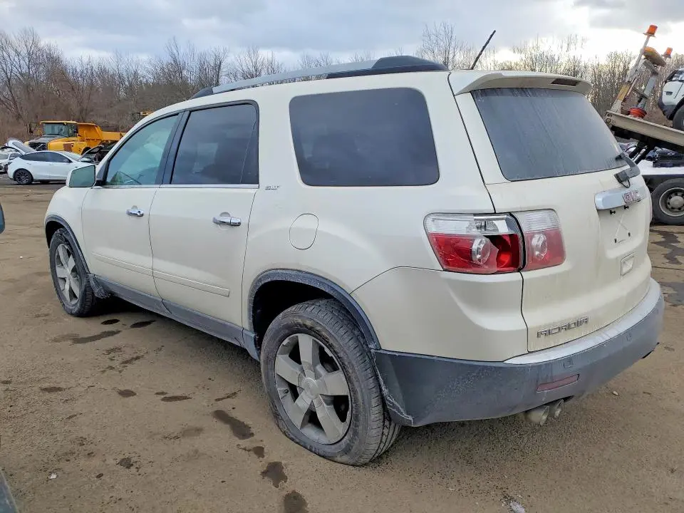 2011 GMC ACADIA SLT-1  