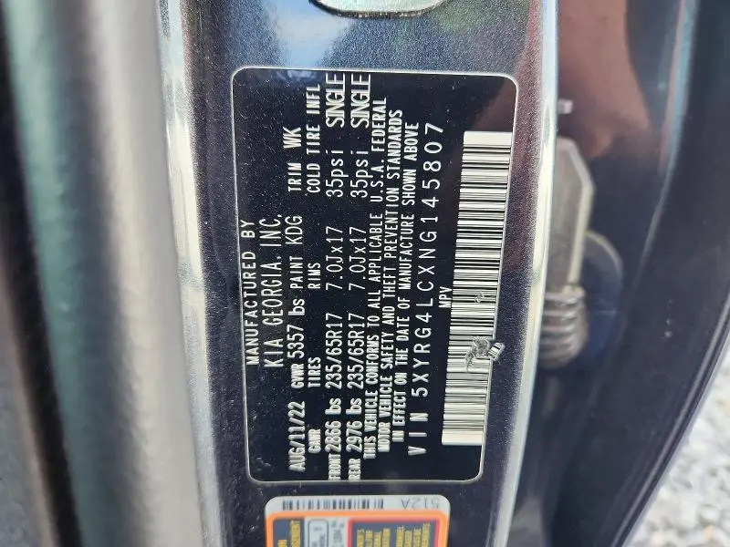 2022 KIA SORENTO LX  