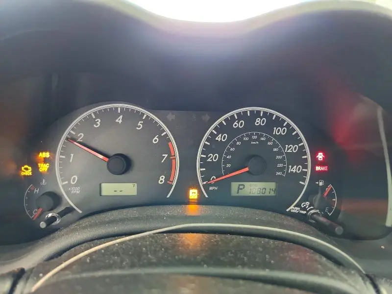 2012 TOYOTA COROLLA LE  