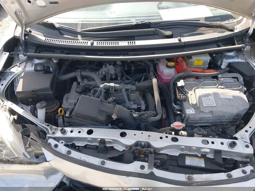 2016 TOYOTA PRIUS C TWO