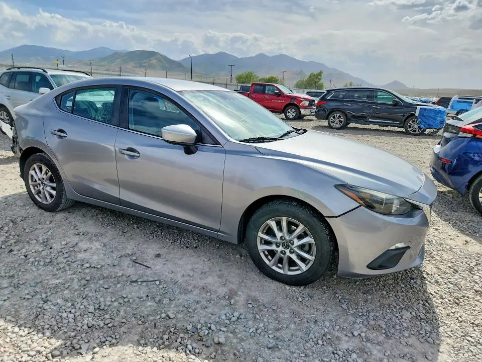 2016 MAZDA 3 SPORT  