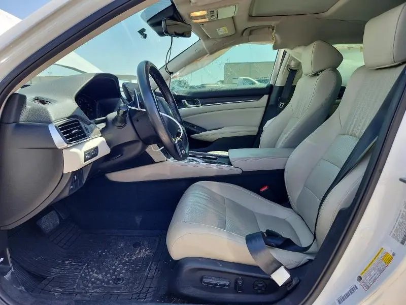 2019 HONDA ACCORD TOURING  