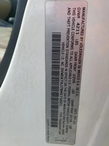 2011 VOLKSWAGEN JETTA SE  