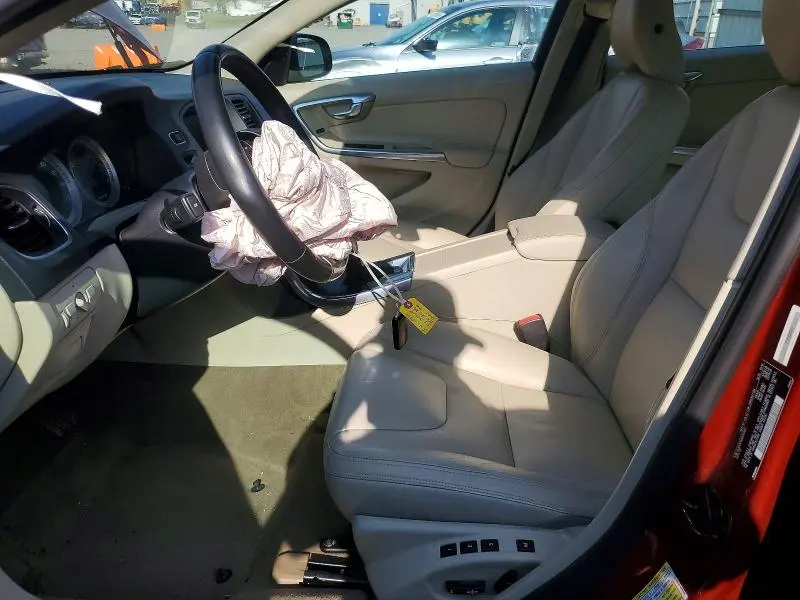 2013 VOLVO S60 T5  