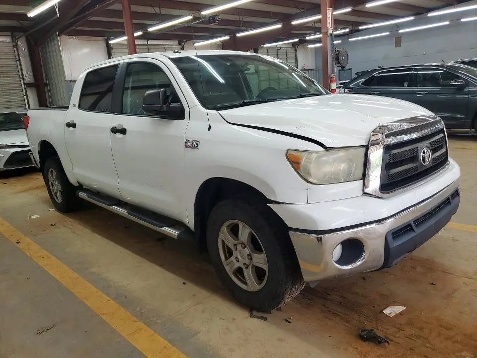 2010 TOYOTA TUNDRA GRADE  
