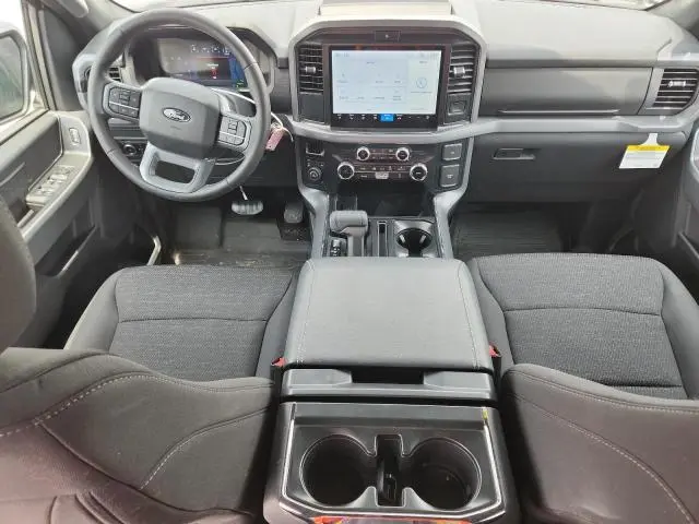 2025 FORD F150 XLT  