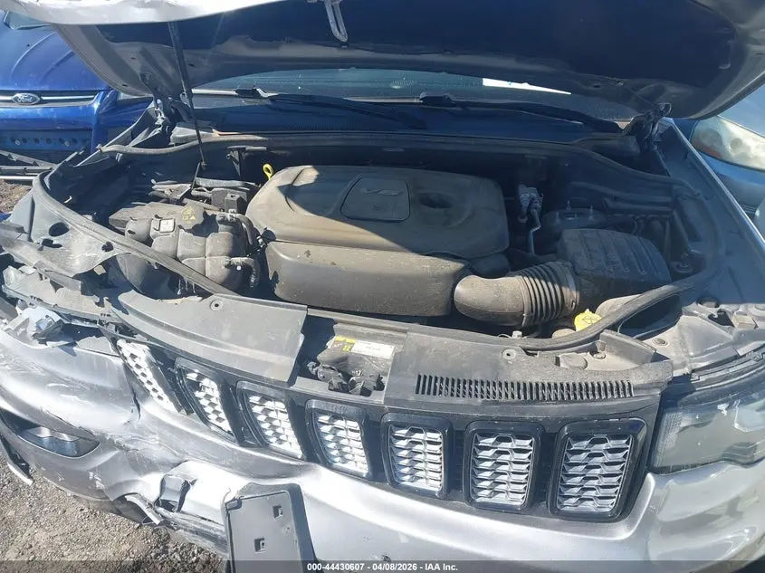2019 JEEP GRAND CHEROKEE ALTITUDE 4X2