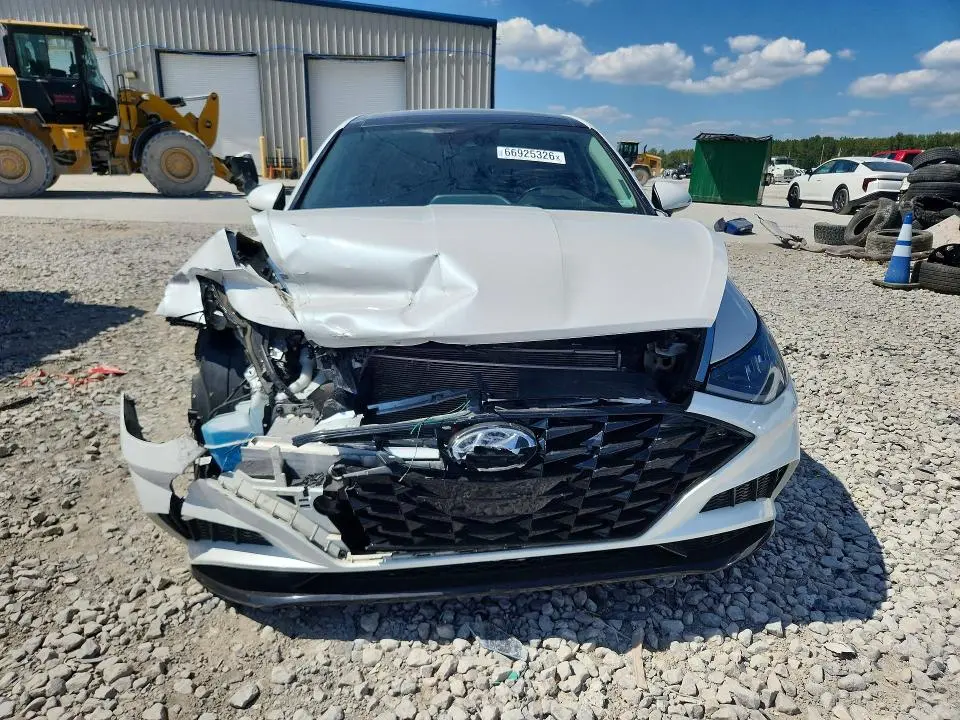 2022 HYUNDAI SONATA SEL  