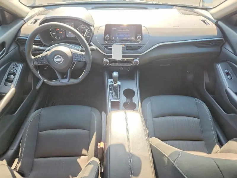 2024 NISSAN ALTIMA S  
