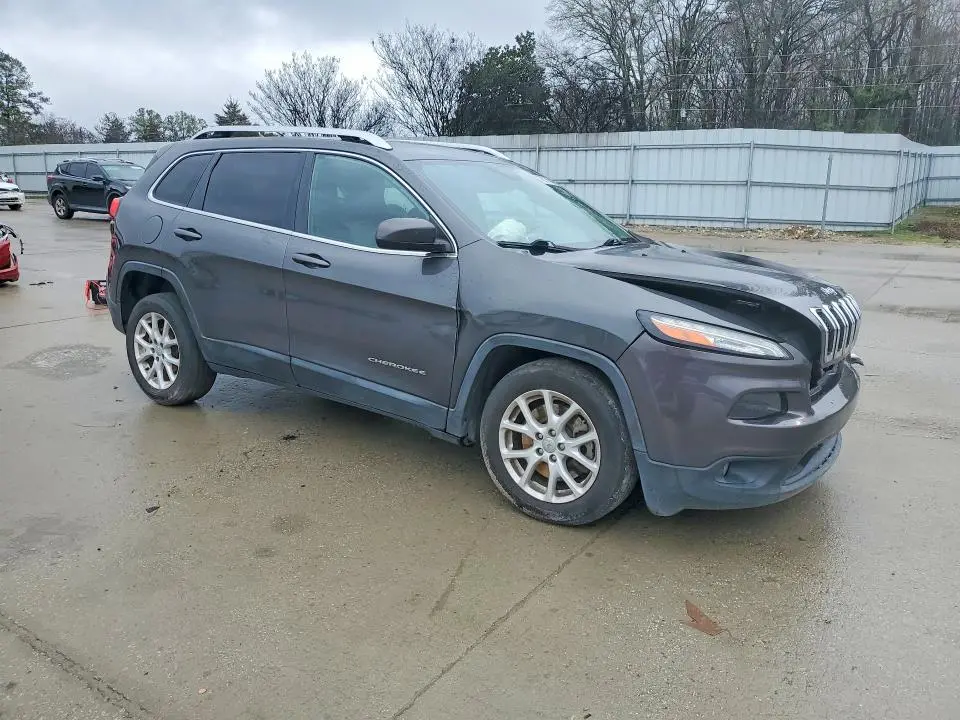 2014 JEP CHEROKEE LATITUDE  