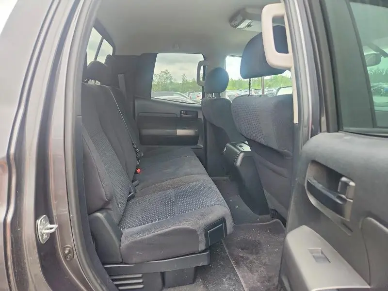 2011 TOYOTA TUNDRA DOUBLE CAB SR5  