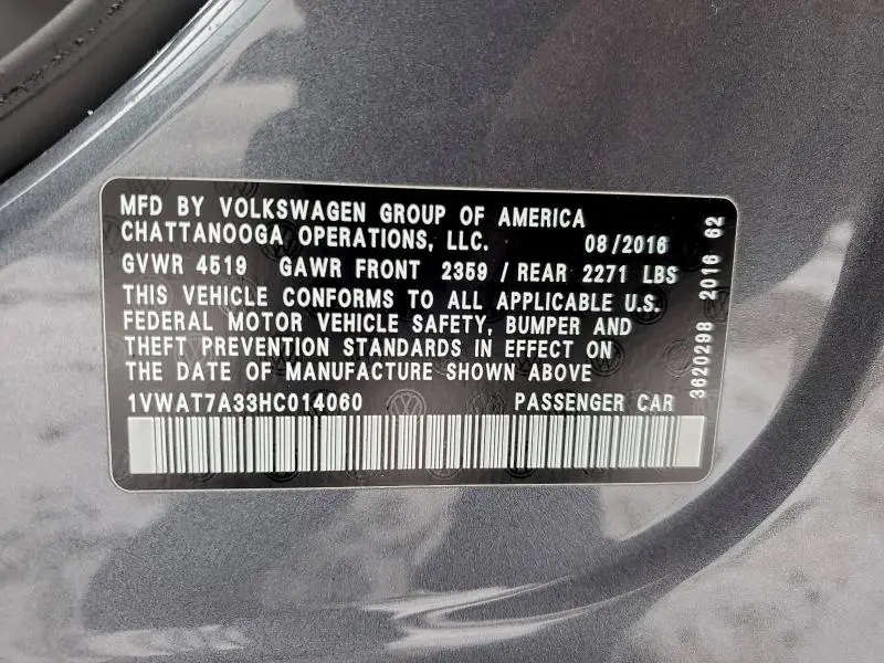 2017 VOLKSWAGEN PASSAT S  
