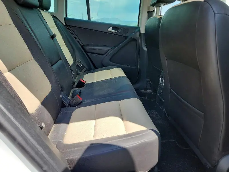 2016 VOLKSWAGEN TIGUAN S  