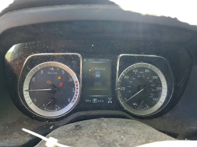 2017 NISSAN TITAN SV  