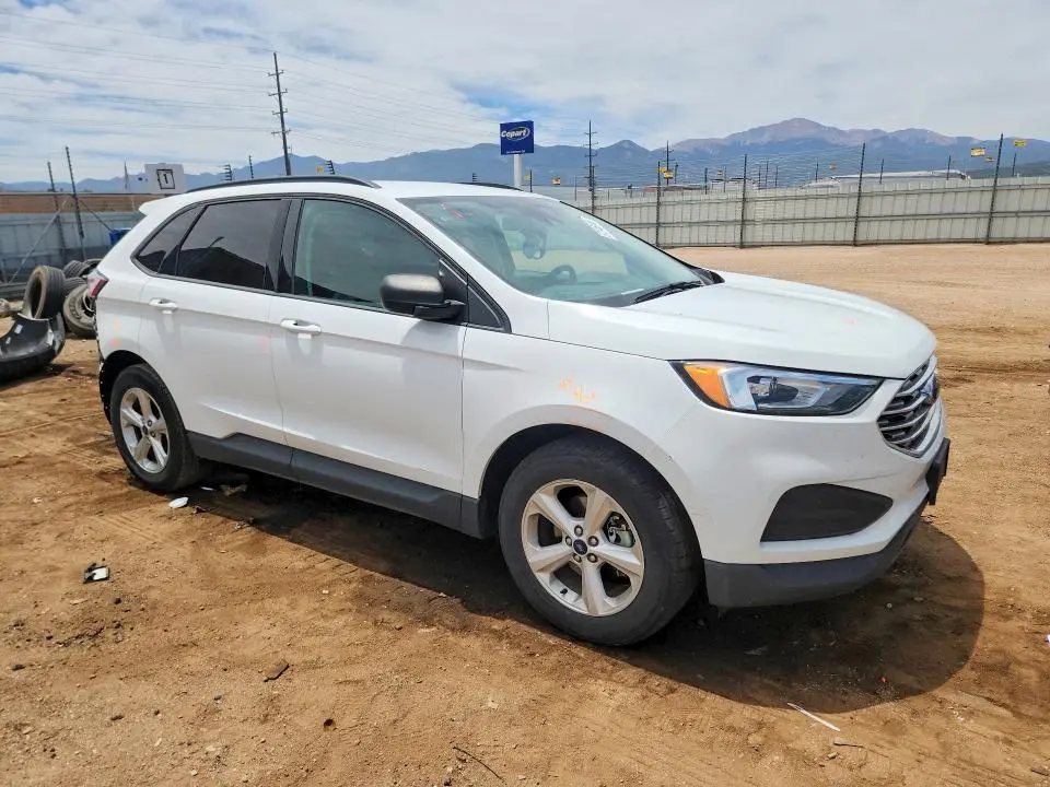 2020 FORD EDGE SE  