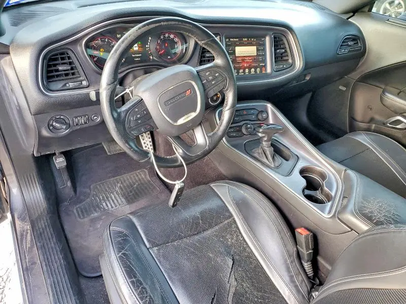 2016 DODGE CHALLENGER SXT  