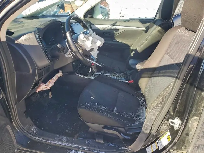 2017 MITSUBISHI OUTLANDER SE  