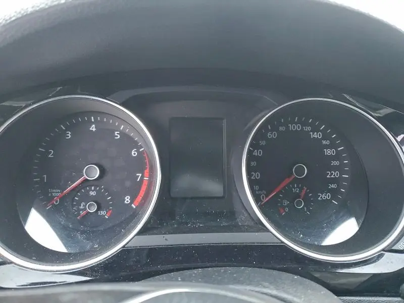 2017 VOLKSWAGEN JETTA SE  