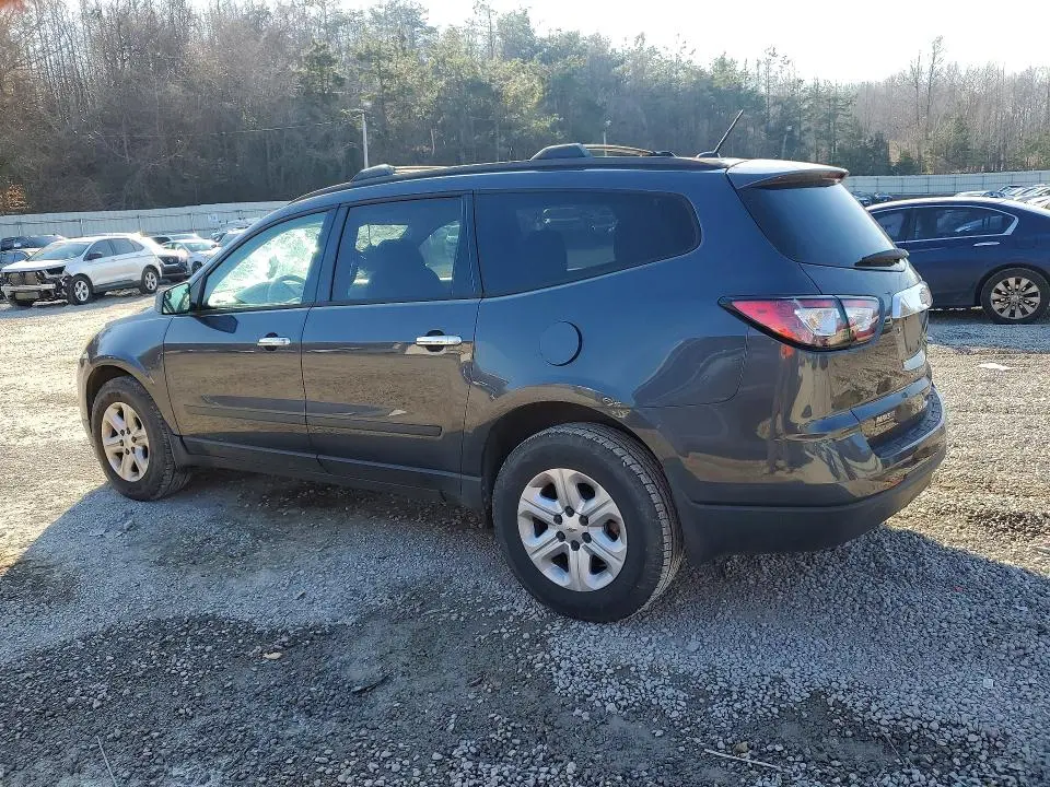 2013 CHEVROLET TRAVERSE LS  