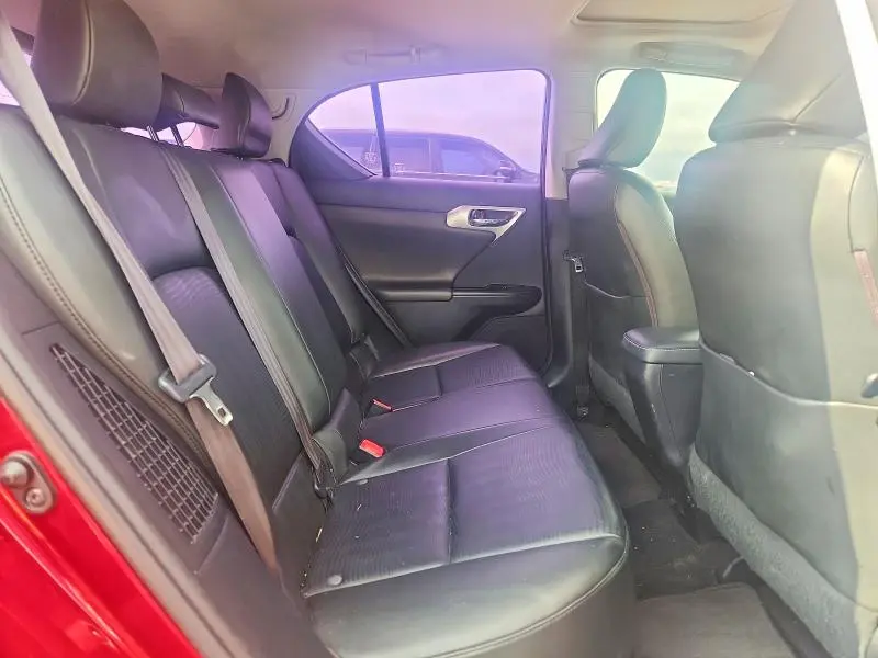 2012 LEXUS CT 200  