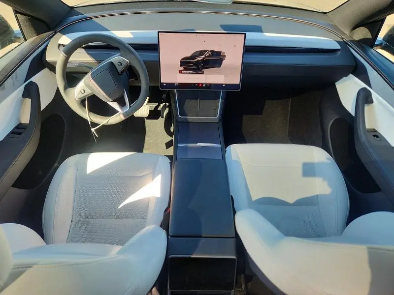 2026 TESLA MODEL Y   