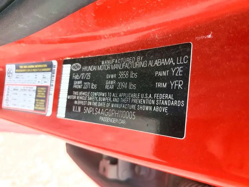 2023 HYUNDAI ELANTRA SEL  