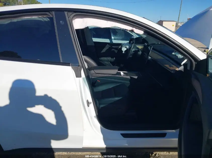 2023 TESLA MODEL Y AWD/LONG RANGE DUAL MOTOR ALL-WHEEL DRIVE