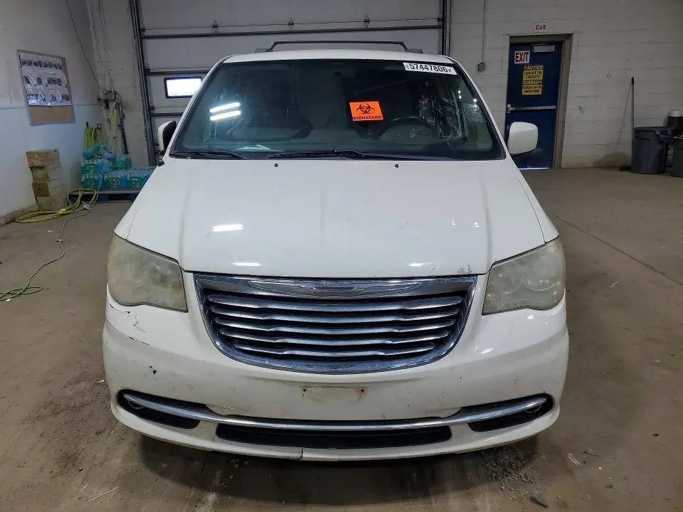 2011 CHRYSLER TOWN&COUNT   