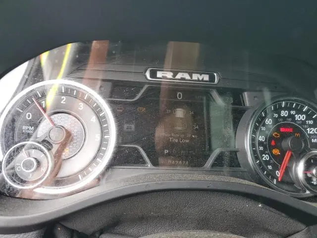 2022 RAM 1500 BIG HORN/LONE STAR  