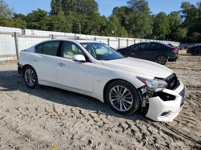 2019 INFINITI Q50 LUXE  